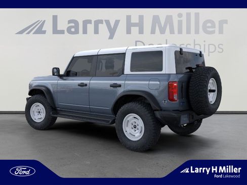 New 2025 Ford Bronco Heritage Edition image 4