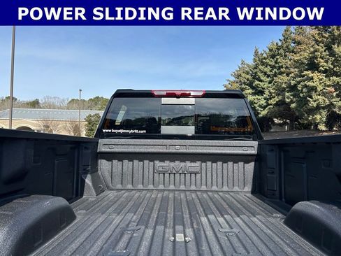 New 2026 GMC Sierra 3500 Denali AWD/4WD image 15