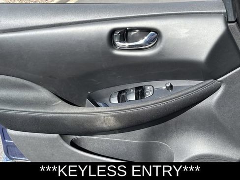 Used 2025 Nissan Leaf SV Plus FWD image 9
