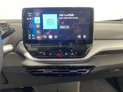 Certified 2023 Volkswagen ID.4 Pro AWD/4WD image 15