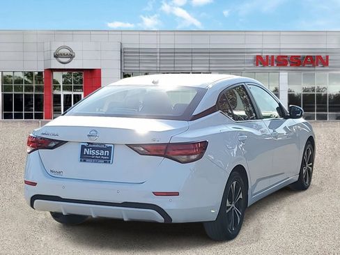 Certified 2022 Nissan Sentra SV w/ Trunk Package image 5