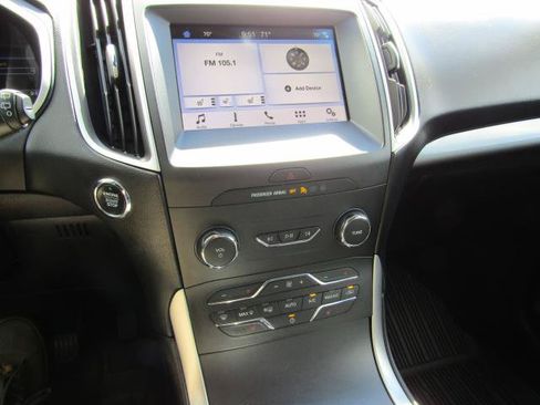 Certified 2019 Ford Edge SEL w/ Equipment Group 201A AWD/4WD image 25