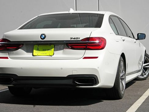 Used 2019 BMW 740i RWD image 4