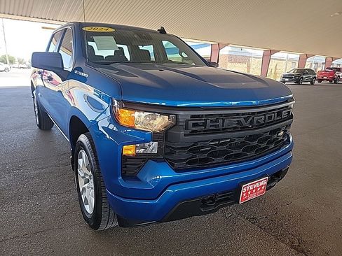 Used 2024 Chevrolet Silverado 1500 Custom AWD/4WD image 5