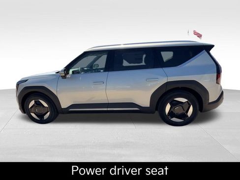 New 2026 Kia EV9 Wind image 5