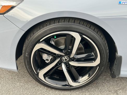 Used 2022 Honda Accord Sport image 14