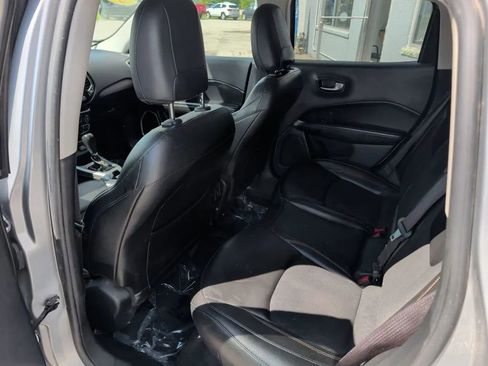 Used 2021 Jeep Compass Latitude FWD image 23