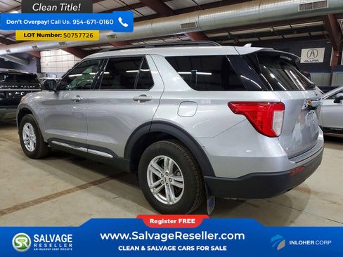 Used 2020 Ford Explorer XLT AWD/4WD image 3