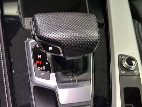 Used 2023 Audi A4 2.0T Premium Plus w/ Premium Plus Package image 27