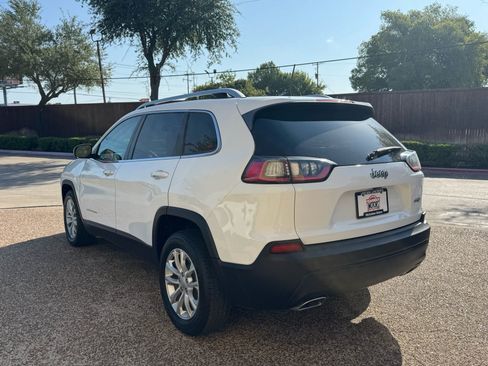Used 2019 Jeep Cherokee Latitude w/ Popular Appearance Group FWD image 10