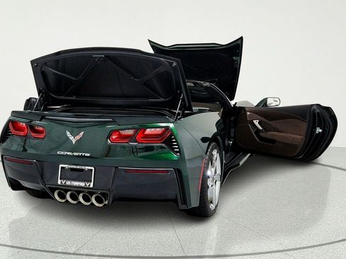 Used 2014 Chevrolet Corvette Stingray Convertible w/ 3LT Preferred Equipment Group RWD image 12
