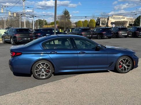 Used 2023 BMW M550i xDrive image 12