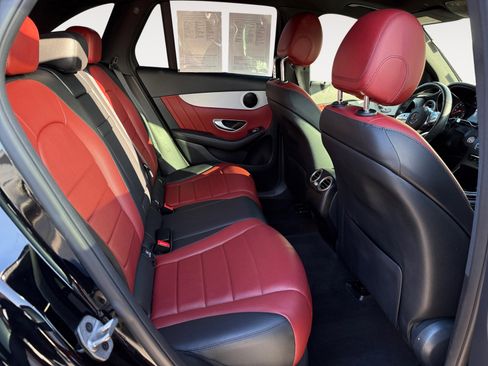 Used 2022 Mercedes-Benz GLC 300 GLC 300 image 18
