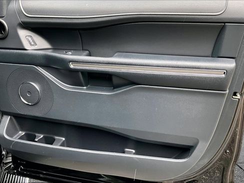 Certified 2022 Ford Expedition Max XLT AWD/4WD image 19