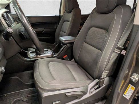 Used 2019 GMC Canyon SLE w/ SLE Convenience Package image 15