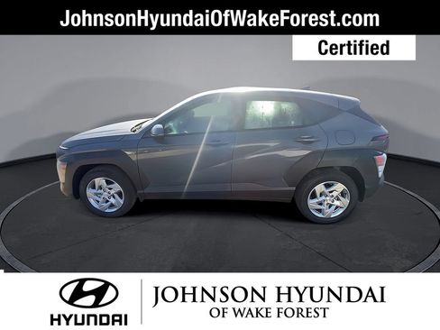 Used 2025 Hyundai Kona SE FWD image 5