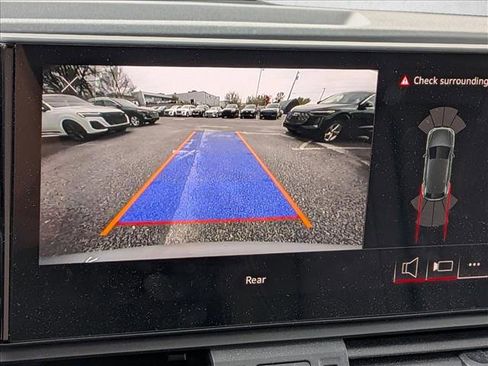 Certified 2023 Audi Q5 2.0T Premium w/ Convenience Package image 10