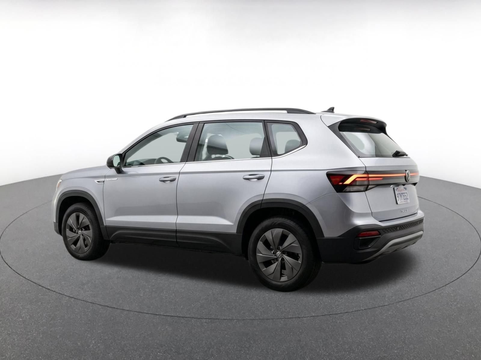 Used 2026 Volkswagen Taos S FWD image 6