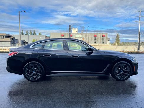 Used 2023 BMW i4 eDrive40 image 12