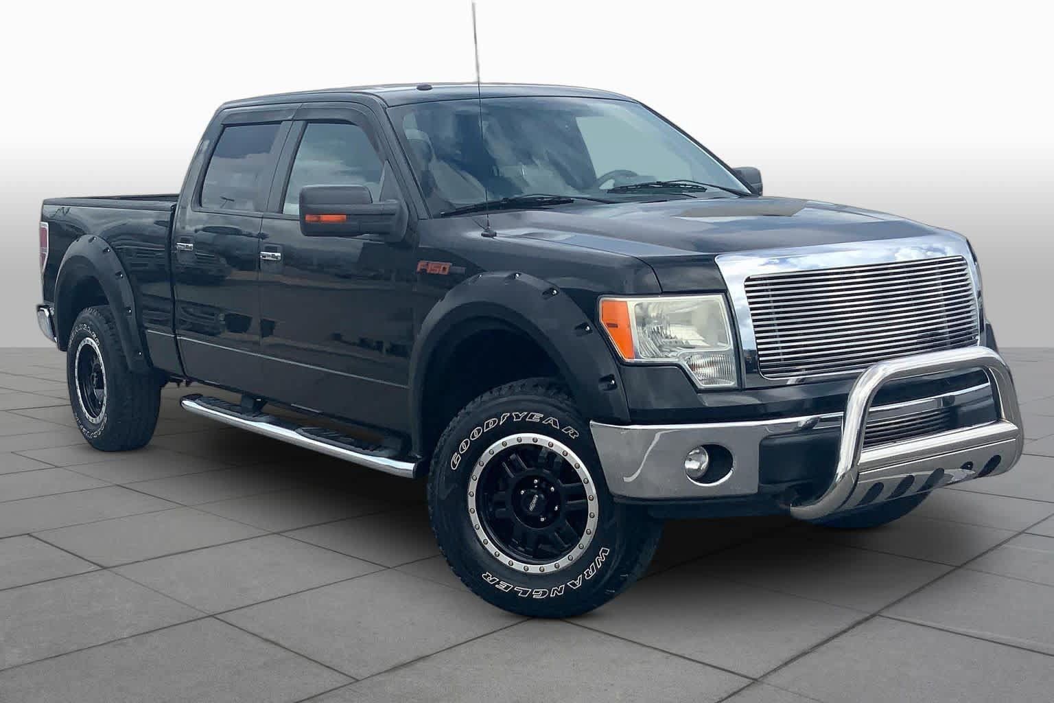 Used 2014 Ford F150 XLT w/ Equipment Group 302A Luxury AWD/4WD image 3