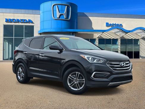 Used 2017 Hyundai Santa Fe Sport FWD image 1