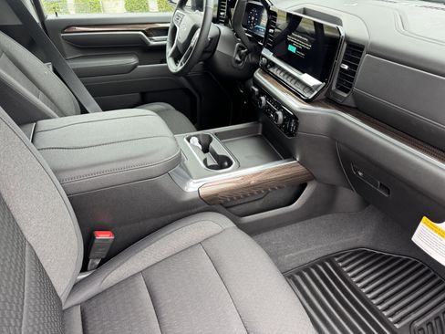 New 2026 Chevrolet Silverado 2500 LT w/ Trail Boss Package image 21