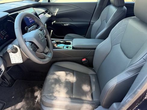 New 2026 Lexus RX 350 FWD image 14