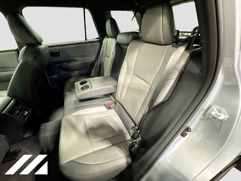 New 2026 Subaru Outback Premium image 25