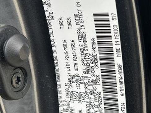 Certified 2023 Toyota Tacoma SR image 30