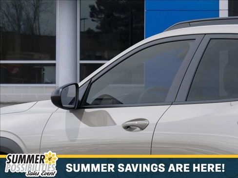 New 2026 Chevrolet Trax RS w/ Driver Confidence Package FWD image 12