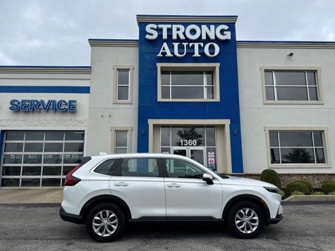 Used 2023 Honda CR-V LX image 17