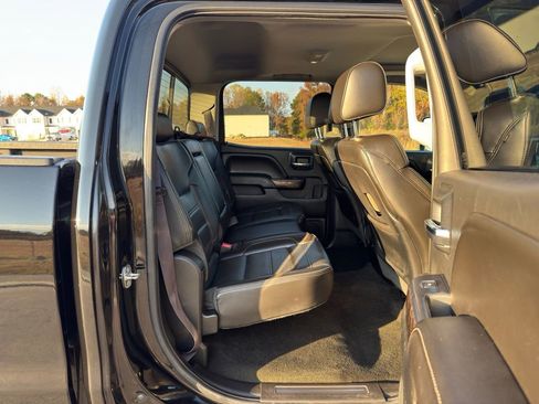 Used 2015 GMC Sierra 3500 Denali w/ Duramax Plus Package image 21