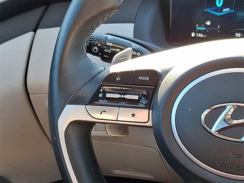 Used 2023 Hyundai Tucson Limited image 22