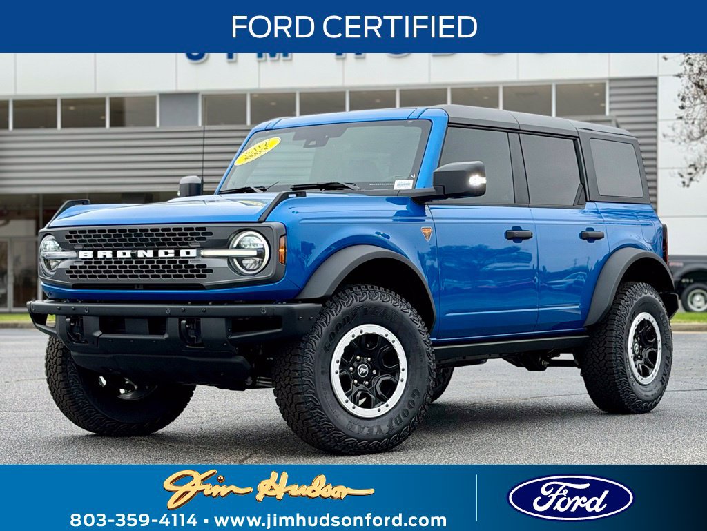 Certified 2025 Ford Bronco Badlands AWD/4WD image 1