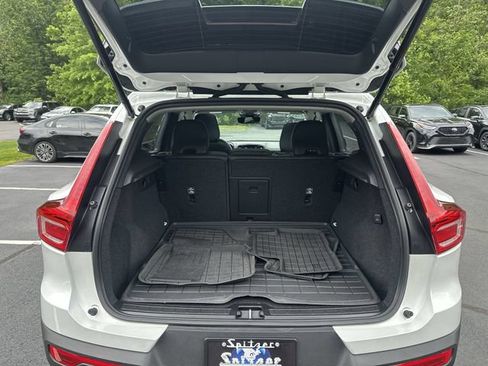 Used 2023 Volvo XC40 B5 Plus w/ Driver Assist Package AWD/4WD image 25