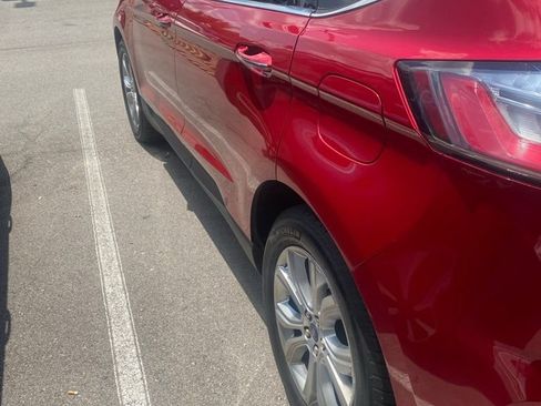 Used 2020 Ford Edge Titanium w/ Equipment Group 301A AWD/4WD image 4