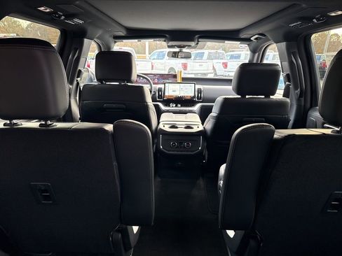 New 2025 Ford Expedition Platinum w/ Stealth Performance Package image 12