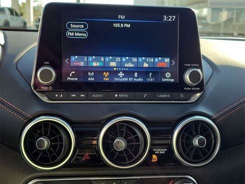 Used 2023 Nissan Sentra SR w/ SR Premium Package image 12