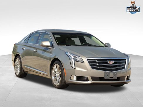 Used 2018 Cadillac XTS Luxury w/ Driver Awareness Package image 1