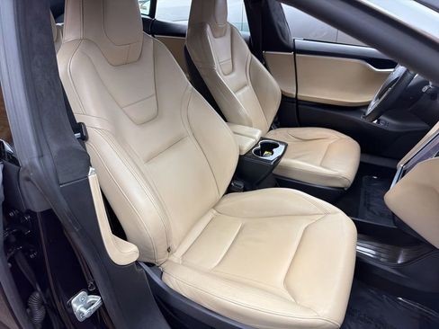 Used 2015 Tesla Model S 85D image 26