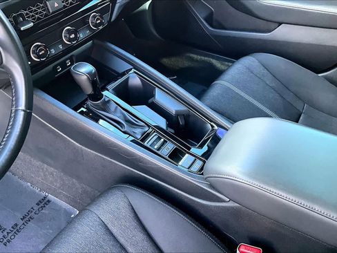 Used 2023 Honda Accord Sport image 16