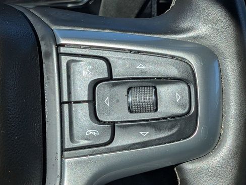 Used 2025 Chevrolet Silverado 2500 LT w/ Convenience Package image 27