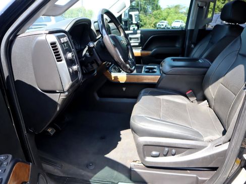 Used 2019 Chevrolet Silverado 3500 LTZ w/ Duramax Plus Package image 10