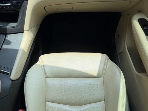 Used 2017 Cadillac XT5 Premium Luxury w/ Driver Assist Package FWD image 28