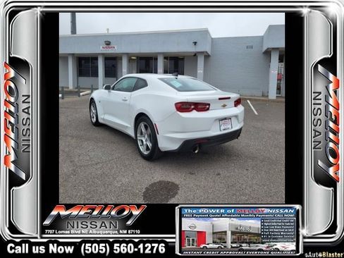 Used 2023 Chevrolet Camaro LT image 3