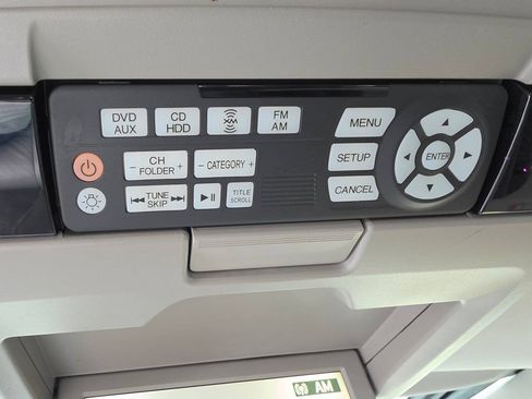 Used 2012 Honda Odyssey Touring Elite image 21