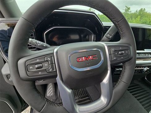 New 2026 GMC Sierra 1500 Elevation image 36