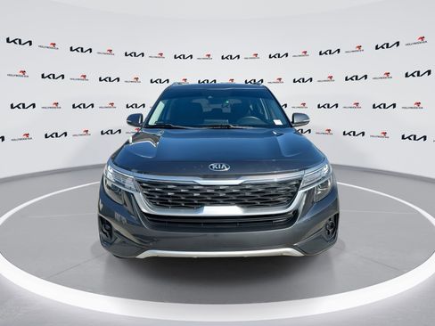 Certified 2021 Kia Seltos S FWD image 3