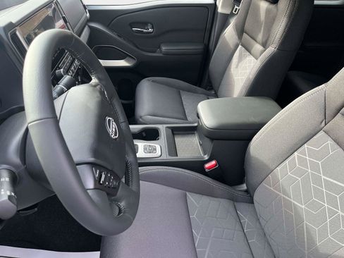 New 2026 Nissan Frontier SV image 21