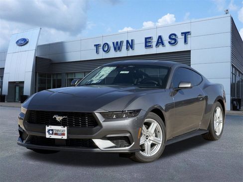 New 2026 Ford Mustang Coupe image 23
